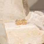 Brinco-trevo-4-folhas-medio-zirconia-branca-banho-de-ouro-18k
