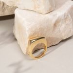 Anel-liso-bastao-banho-de-ouro-18k