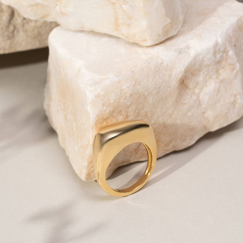 Anel-liso-bastao-banho-de-ouro-18k