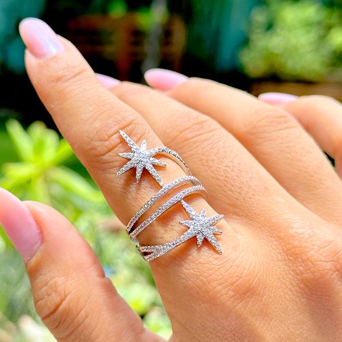 Anel estrelas zircônias brancas banho de ródio branco