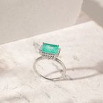 Anel-cravejado-fusion-turmalina-cravacao-em-garras-8x7-prata-925