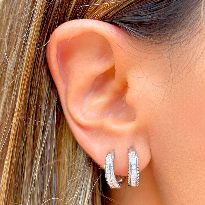 Brinco-argola-3-linhas-zirconias-brancas-prata-925
