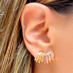 Brinco-onda-facetada-zirconia-colorida-banho-de-ouro-18k-