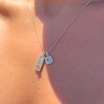 Colar-pingentes-medalhas-com-coroas-cristal-paraiba-45-cm-banho-de-ouro-18k