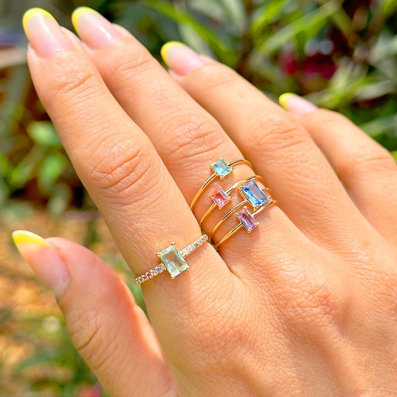 Anel-retangulo-cristal-ametista-verde-banho-de-ouro-18k