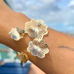 Bracelete-botoes-de-flores-banho-de-ouro-18k