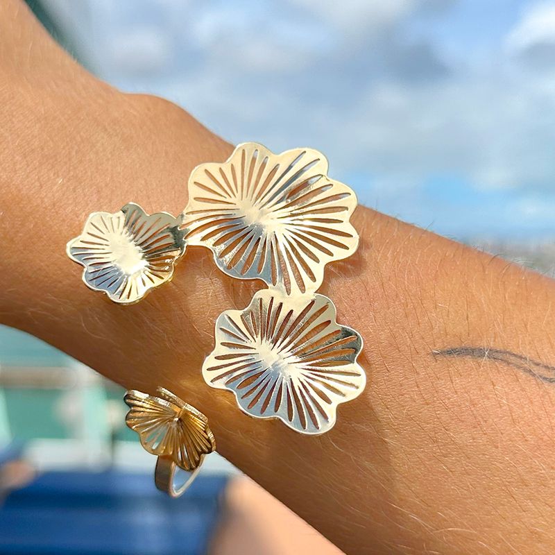 Bracelete-botoes-de-flores-banho-de-ouro-18k