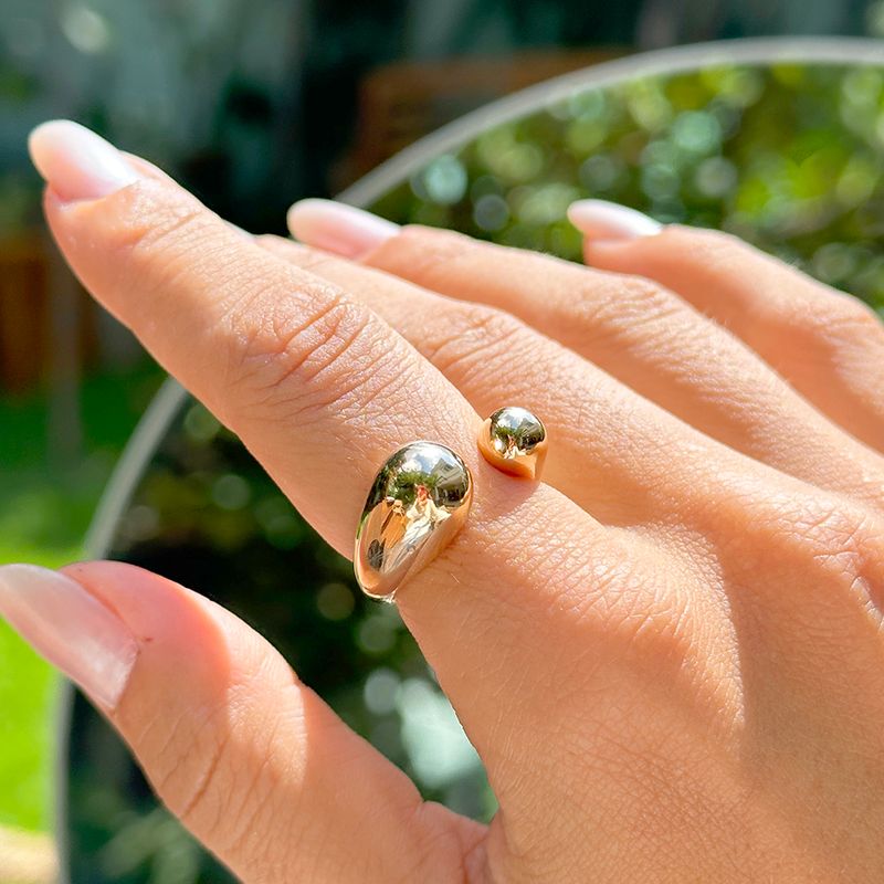 Anel-liso-aro-aberto-topo-arredondado-banho-de-ouro-18k