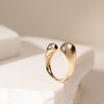 Anel-liso-aro-aberto-topo-arredondado-banho-de-ouro-18k