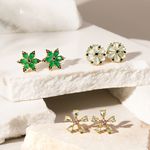 Brinco-Flor-Petalas-Cristal-Ametista-Verde-Zirconia-Branca-Banho-de-Ouro-18K