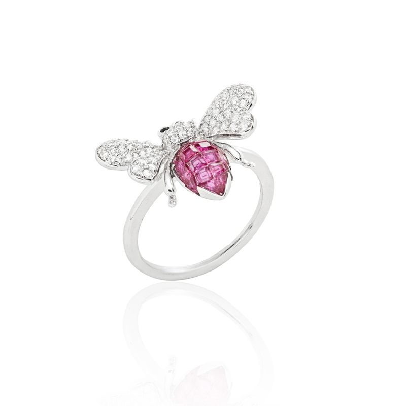 Anel-abelha-mosaico-cristal-turmalina-rosa-cravacao-invisivel-banho-de-rodio-branco