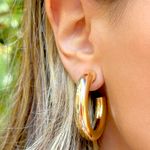 Brinco-Argola-Redonda-Liso-7MM-Banho-de-Ouro-18k