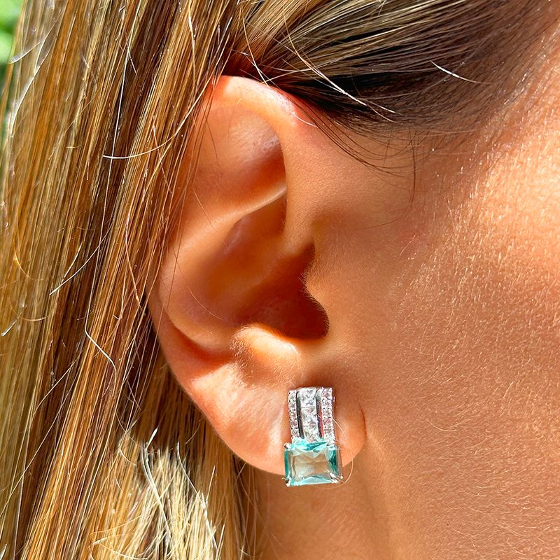 Brinco-cristal-paraiba-zirconia-branca-reto-com-retangulo-inteiro-cravejado-prata-925