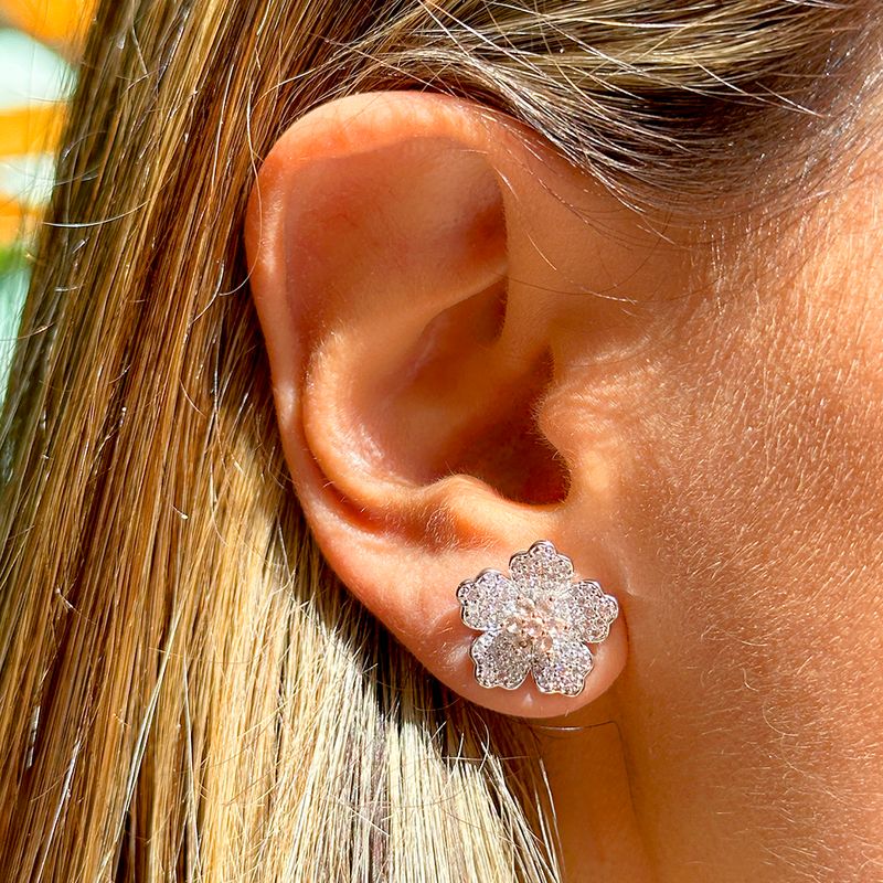 Brinco-cristal-morganita-zirconia-branca-perola-flor-esqueleto-versatil-banhado-a-rodio-branco