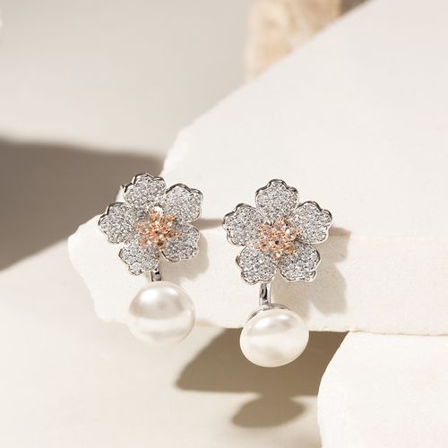 Brinco Versátil Flor Esqueleto Aberto Cristal Morganita Banho de Ródio Branco