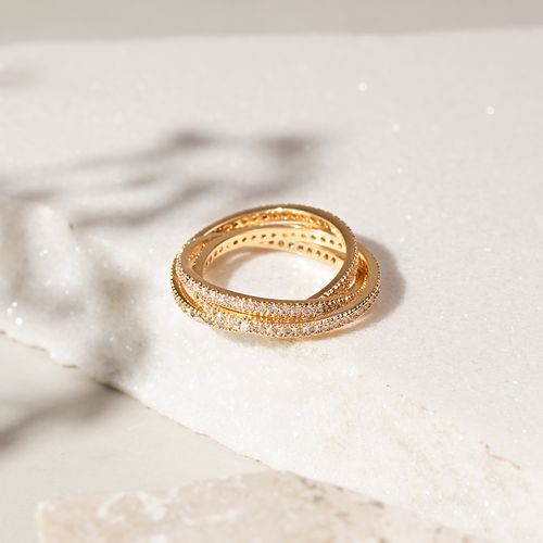 Anel Trinity Entrelaçado Cravejado Zircônia Branca Banho de Ouro 18k