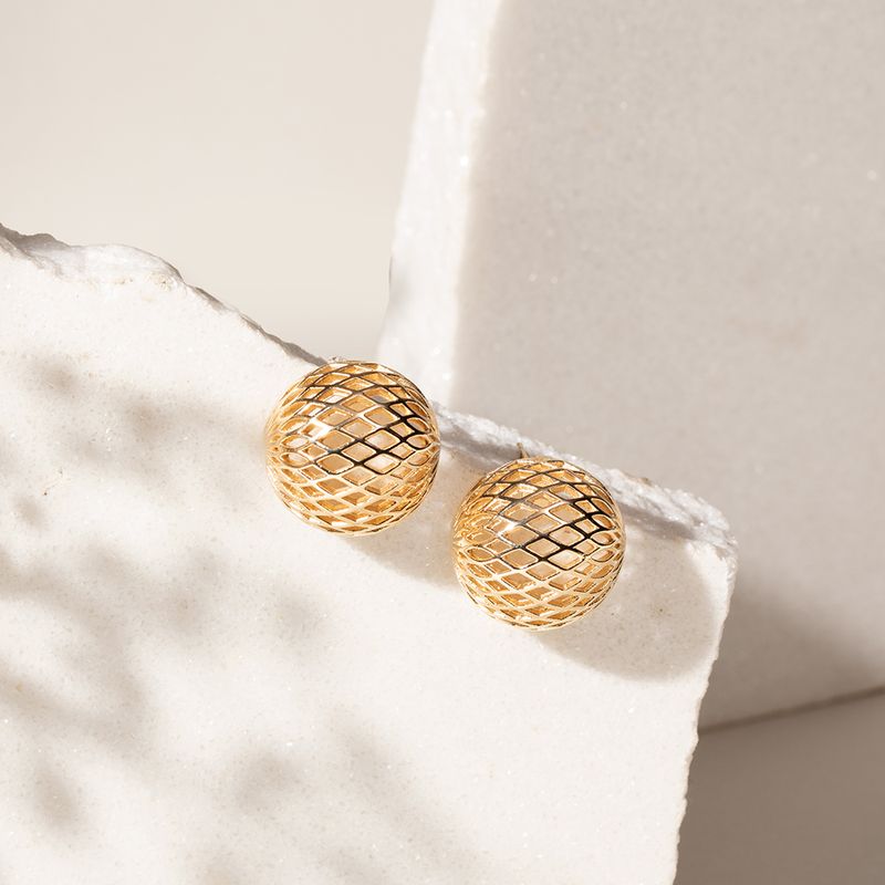 Brinco-Liso-Cesta-em-Globo-Banho-de-Ouro-18k