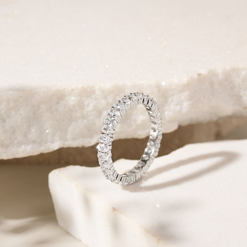 Anel-Alianca-Inteira-Zirconia-Branca-Oval-Prata-925-