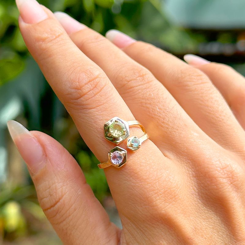 Anel-Hexagono-Cristal-Berilo-Aberto-Banho-de-Ouro-18k-