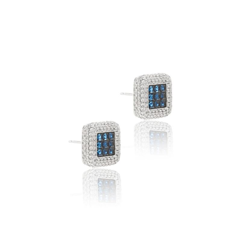Brinco-Cristal-Safira-Moldura-com-Cravacao-Invisivel-de-Zirconias-Brancas-Banho-de-Rodio-Branco