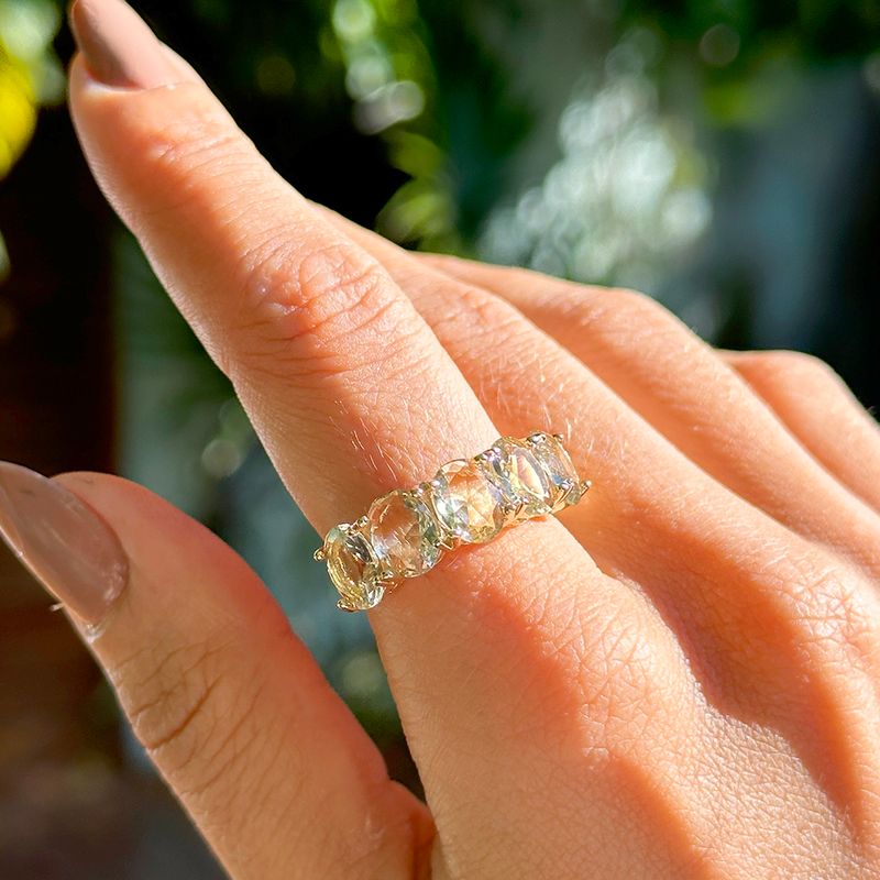 Anel-Meia-Alianca-com-5-Pedras-Cristal-Berilo-Banho-de-Ouro-18k-