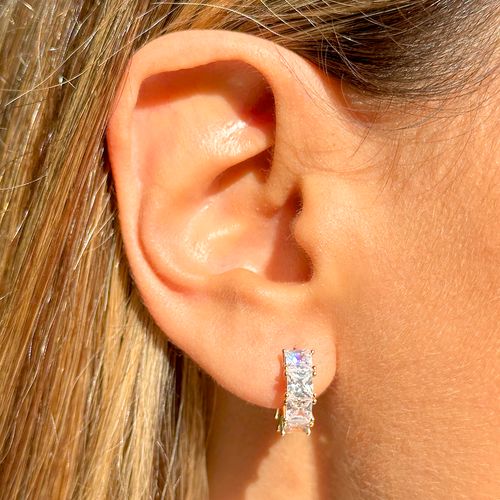 Brinco Argola Cravejado Zircônia Branca Banho de Ouro 18k