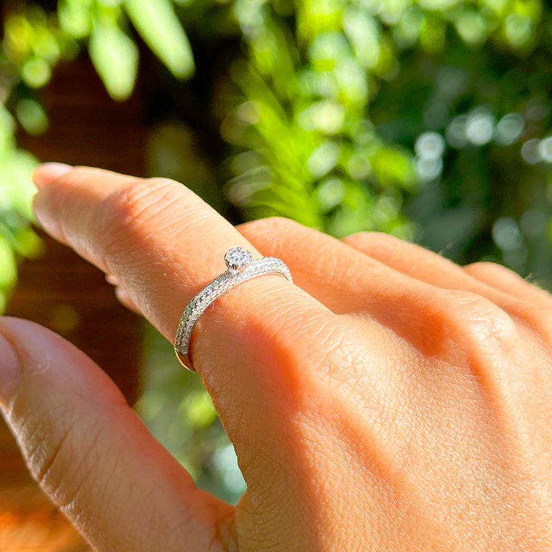 Anel-Solitario-Cravacao-Pave-de-Zirconia-Branca---Prata-925