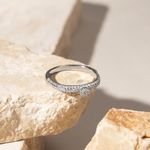 Anel-Solitario-Cravacao-Pave-de-Zirconia-Branca---Prata-925
