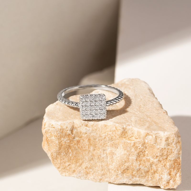 Anel-Solitario-Quadrado-Cravejado-com-Zirconia-Branca---Prata-925-