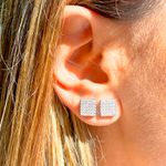 Brinco-Top-Quadrado-Cravejado-com-Zirconia-Branca---Prata-925