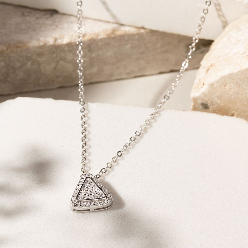Colar-Piramide-Cravejada-com-Zirconia-Branca---50cm---Prata-925