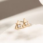 Brinco-Triangulo-11-mm-Com-Zirconia-Branca-Banho-de-Ouro-18k