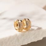 Brinco-Argola-12mm-Cravejado-com-Zirconias-Brancas-em-5-Linhas-com-Espinhos---Banho-de-Ouro-18k
