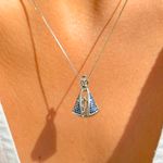 Colar-Nossa-Senhora-Aparecida-Cravejado-com-Zirconia-Branca-e-Zirconia-Azul-Escuro---50cm---Prata-925