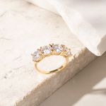 Anel-Meia-Aliaca-com-Zirconias-Brancas-Redondas---Banho-de-Ouro-18k