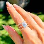 Anel-Solitario-Triplo-Zirconia-Branca-Retangular-com-Aparadores---Banho-de-Ouro-18k-e-Rodio-Branco