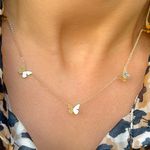 Colar-5-Borboletas-com-Zirconia-Branca---47-cm---Banho-de-Ouro-18k