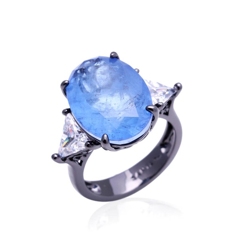 Anel-zirconia-branca-oval-c--triangulo-