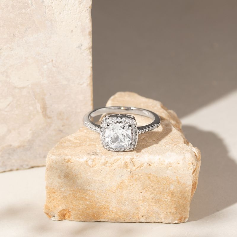 Anel-Zirconia-Branca-Quadrada-com-Borda-Cravejada---Prata-925-