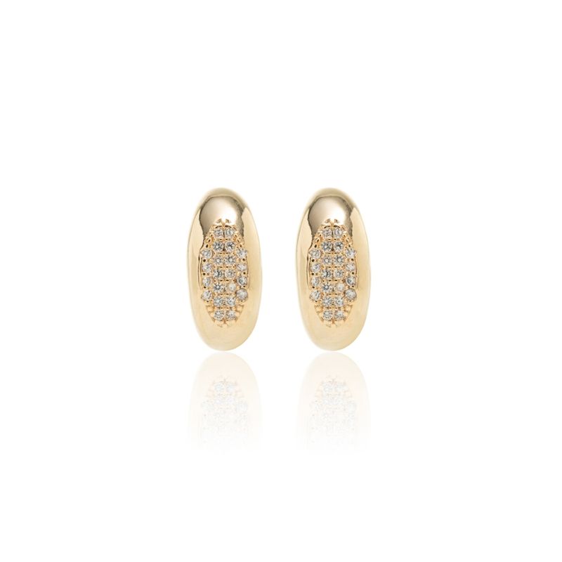 Brinco-Argola-com-Oval-Cravejado-de-Zirconias-Brancas---Banho-de-Ouro-18k