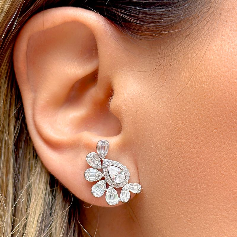 Brinco-Gota-com-Zirconias-Brancas---Prata-925