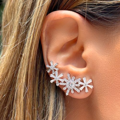 Brinco Ear Cuff Flores Cravejado com Zircônias Brancas - Prata 925