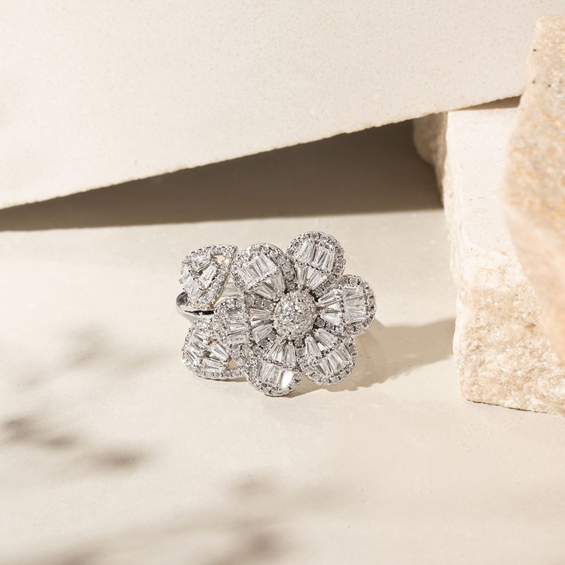 Anel-Flor-e-Folhas-com-Zirconias-Brancas-Baguete---Prata-925
