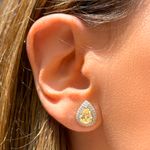 -Brinco-de-Cristal-Citrino-em-Gota-com-Borda-Cravejada---Prata-925-com-Banho-de-Rodio-Branco-