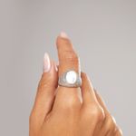 Anel-de-Mindinho-com-Madreperola-Oval---Prata-925