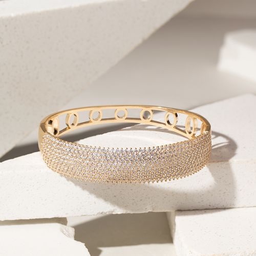 Bracelete com 9 Linhas Cravejadas de Zircônias Brancas - Banho de Ouro 18k