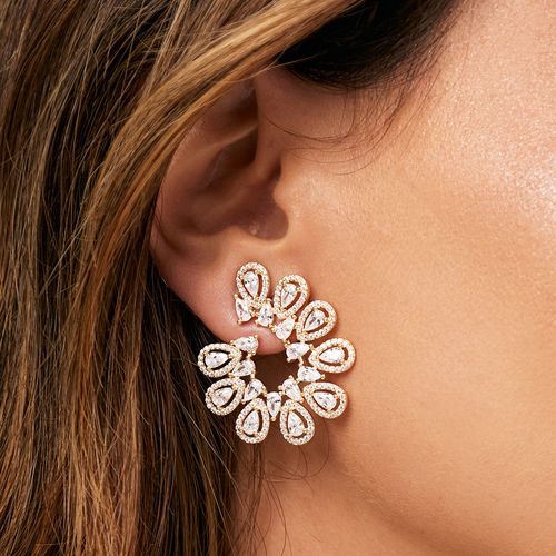 Brinco de Gotas Cravejado com Zircônias Brancas - Banho de Ouro 18k