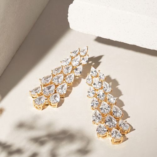 Brinco Longo de Gotas de Zircônia Branca - Banho de Ouro 18k