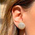 Brinco-Botao-Cravejado-com-Zirconias-Brancas---Banho-de-Ouro-18k