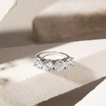 Anel-com-4-Zirconias-Brancas-Redondas---Prata-925